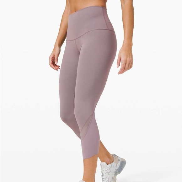 lululemon athletica Pants - Lululemon Wunder Under Crop High-Rise Sz.10